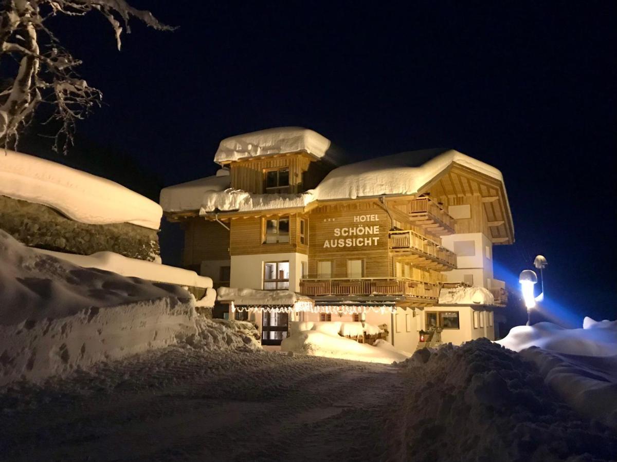 Hotel Schoene Aussicht Kartitsch Buitenkant foto